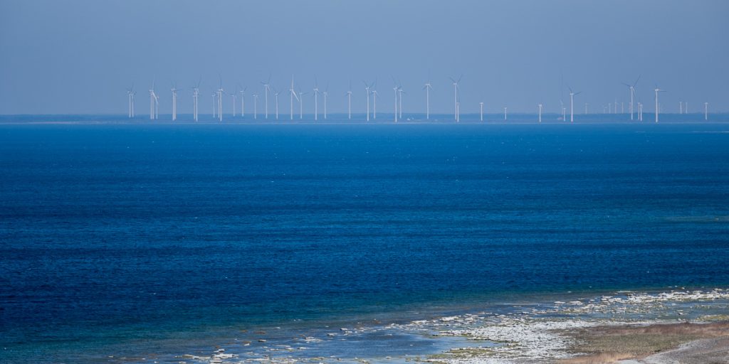 Vindkraftverk på Gotland.